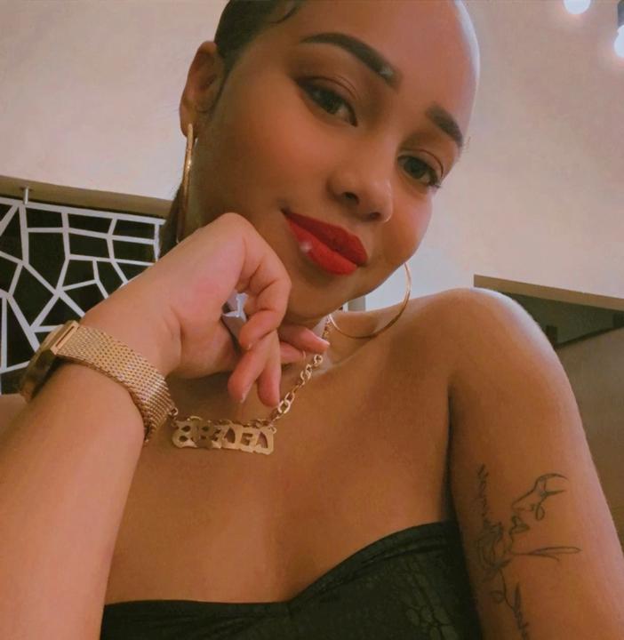Lesly Phaan