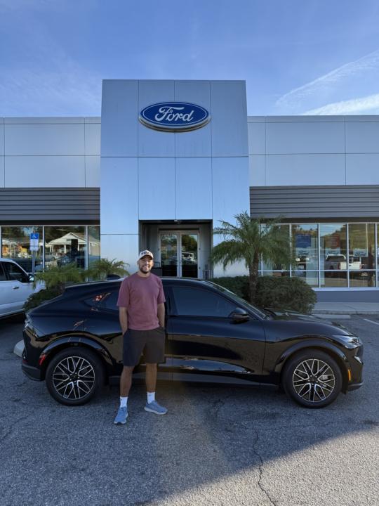 Congrats Jarrad on your Mach-E! ⚡💙