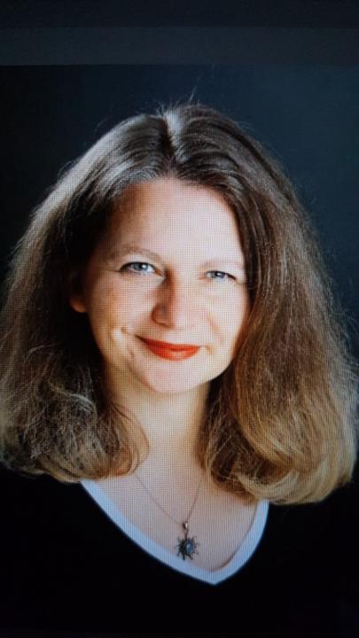 Carina Schweitzer