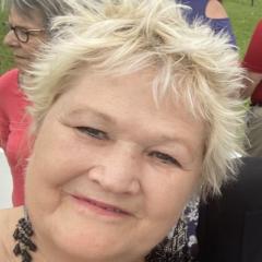 Julie Anderson-manrique