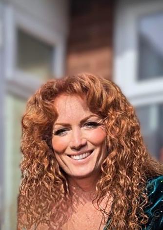 Lucy Roberts