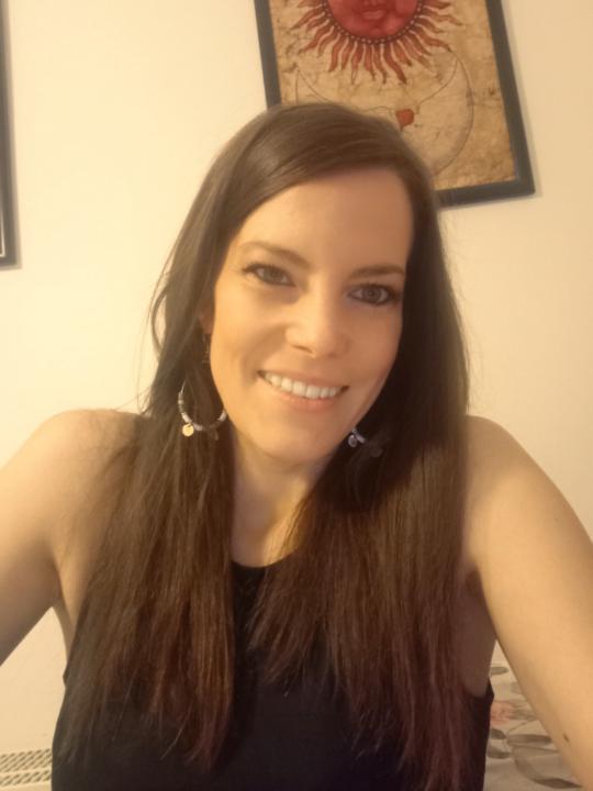 Dóra Boros
