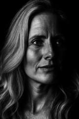Paula Lewis