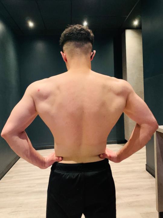 Emal Azizi