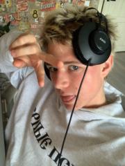 Kennyysl Guest