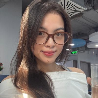 Ha Nhi Phi