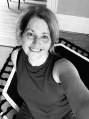 Stephanie Huntjens White