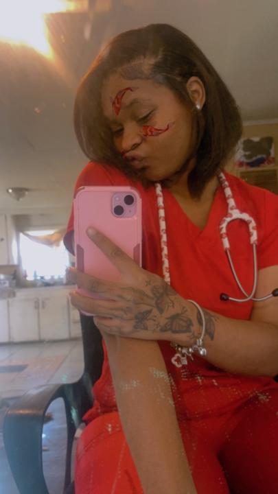 Delicia Lewis