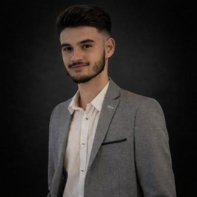 Adrien Alg