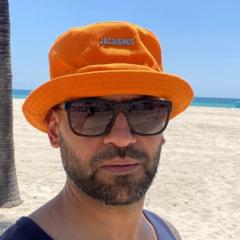 Vik M
