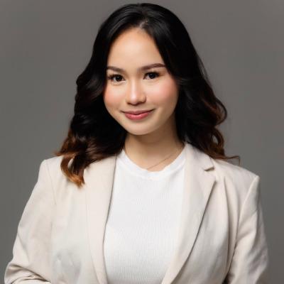 Iris Louise Villegas