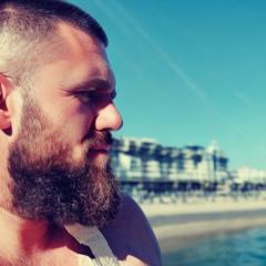 Tomas White