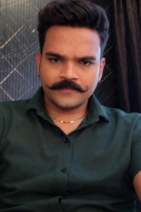 Actor Adarsh Bhardwaj