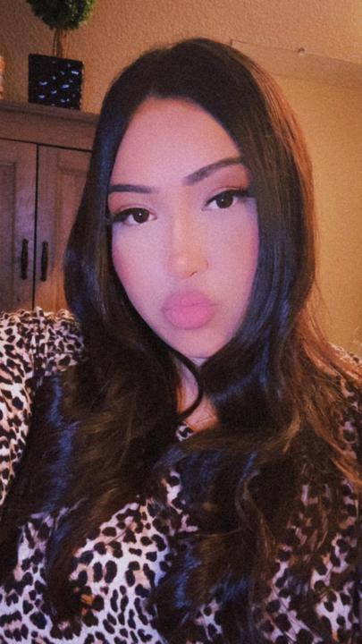 Stephanie Hernandez