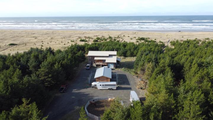 COME AND RIDE ON 26 MILES OF BEACH IN LONG BEACH WASHINGTON!