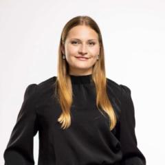Selina Büsing