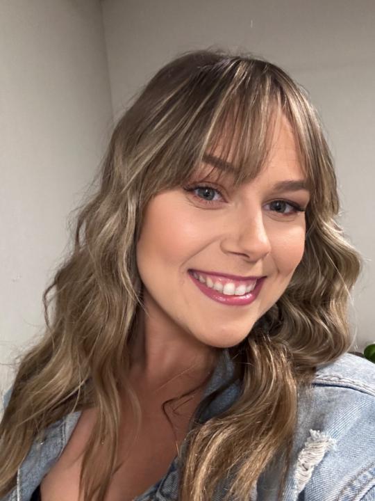 Amanda May