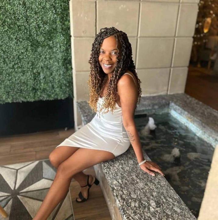 Amanda Comage-Trower