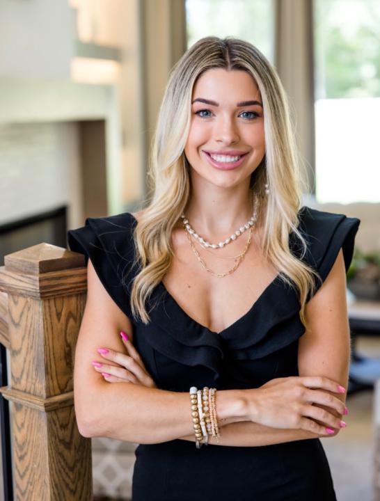 Caroline Shields