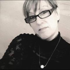 Tracey Thomas