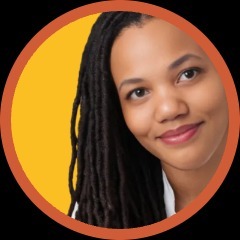 Dionne Nicole