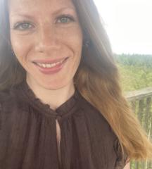 Miriam Schlottau