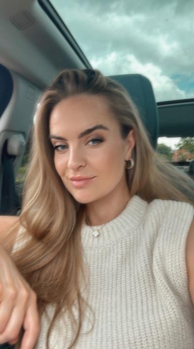 Stephanie Van Daele