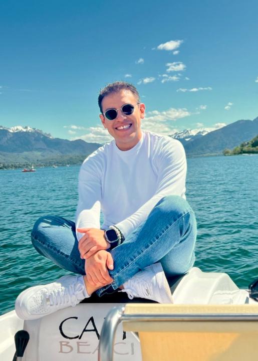 Alejandro Mora Hurtado