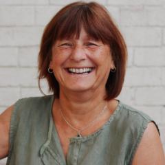 Liz Hilton