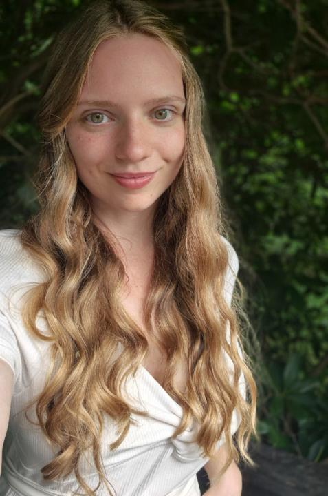 Alexandra B
