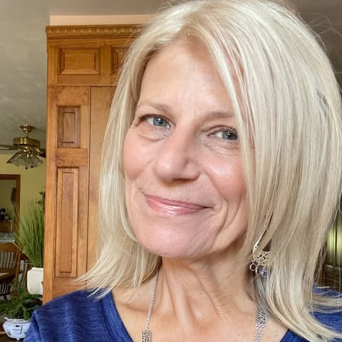 Deb Viecelli