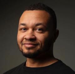 Daveed Holmes