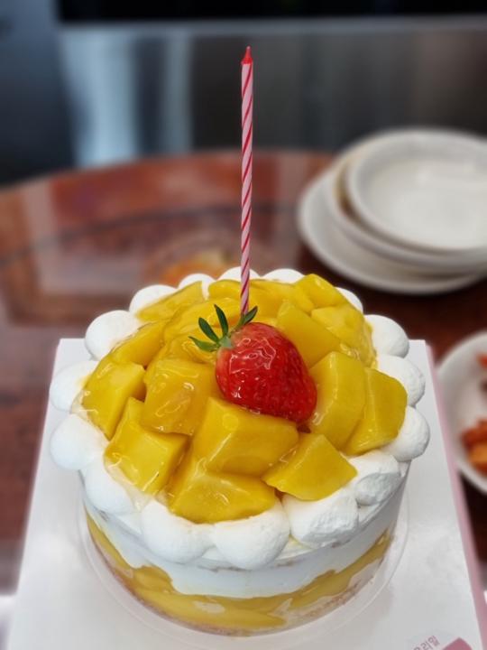 Hoieul Yang