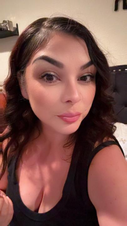 Stephanie Hendricks