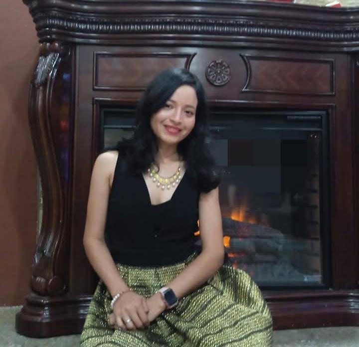 Estefani Velasquez