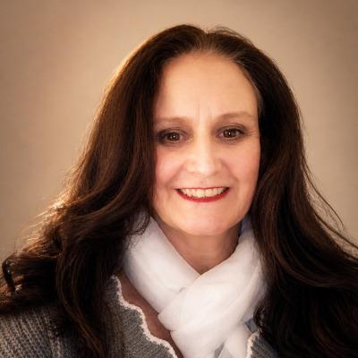 Dianne Smith