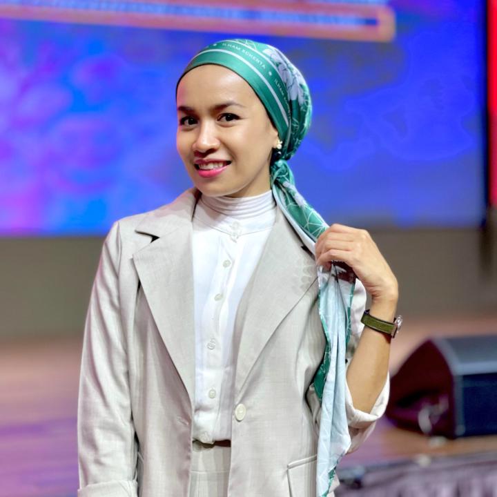 Azrina Zulkifli