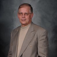 Ken May