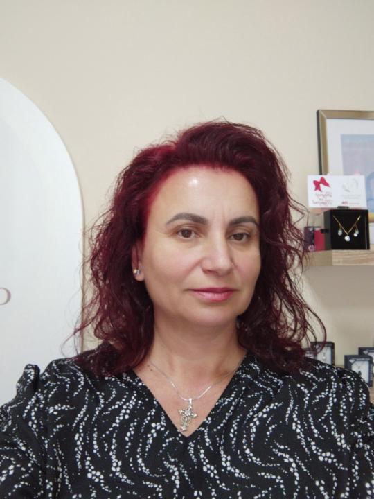 Елка Кукова