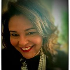 Helen Lugo