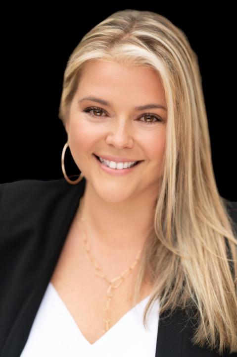 Tara Stone