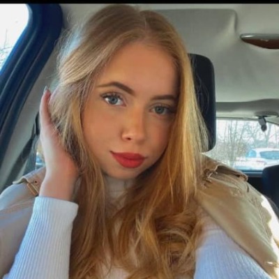 Magnolia Paré