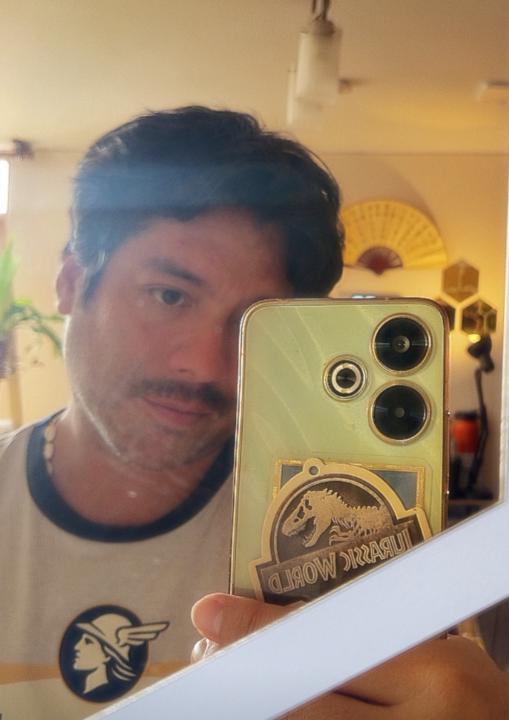 Héctor Silva