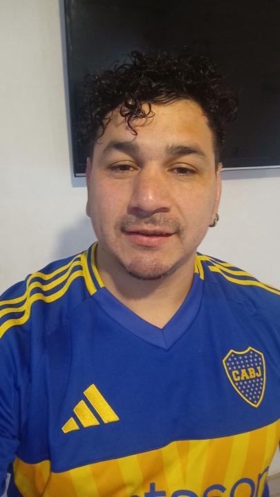 Enzo Leiva