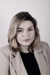 Liia M