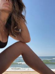 Lila D