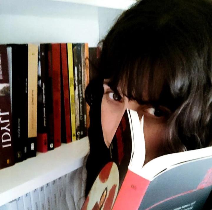 Ana Latrinchera delas letras