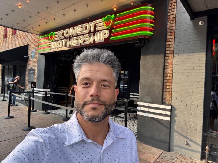 Rey Valenzuela
