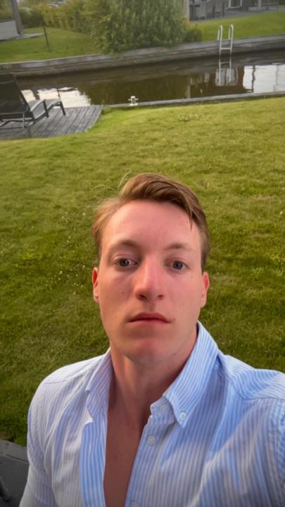 Wieger Dams