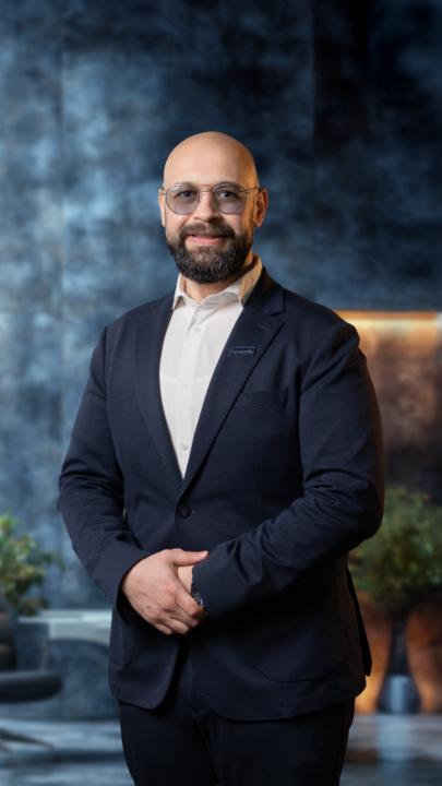 Karim Ezzat